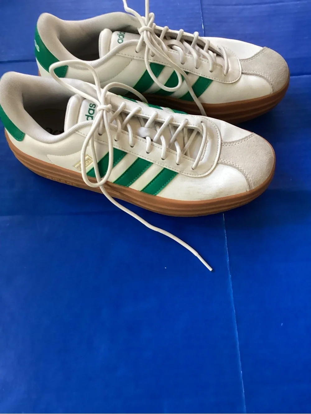 adidas White Sneakers with Green Stripes and Gum Sole, size 8.5